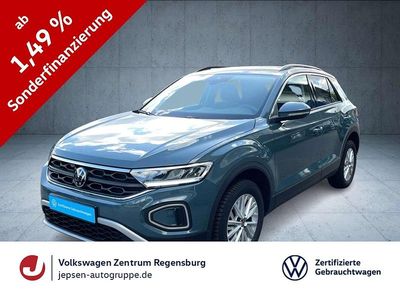 Second-hand VW T-Roc Life 150 CP (110 kW) 2025 Albastru SUV