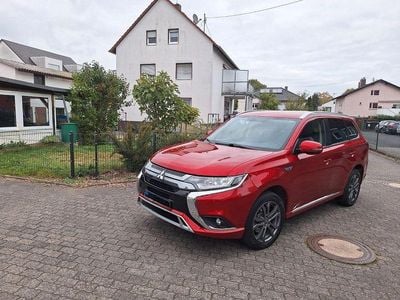 Mitsubishi Outlander P-HEV