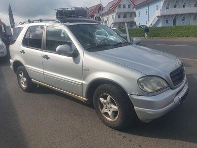 Mercedes ML320