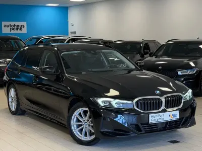 Gebraucht BMW 318 Shadowline 150 PS (110 kW) 2022 Schwarz Limousine