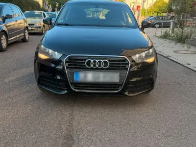 Gebraucht Audi A1 86 PS (63 kW) 2011 Schwarz Kleinwagen