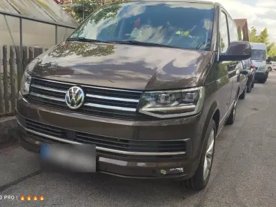 Gebraucht VW Multivan 204 PS (150 kW) 2016 Braun Van / Kleinbus