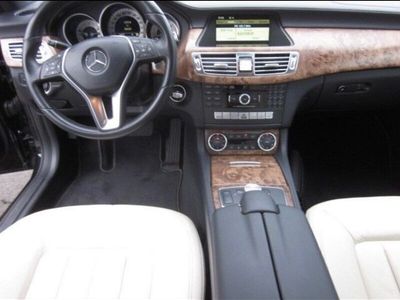 gebraucht Mercedes CLS350 CDI BlueEFFICIENCY 2.Hand - Leder/beige