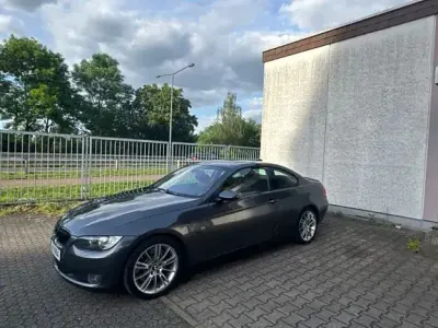Käytetty BMW 330