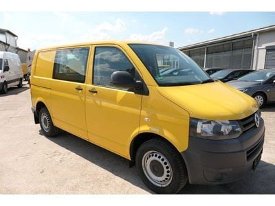 Gebraucht VW T5 84 PS (61 kW) 2012 Ginstergelb r1032 Van