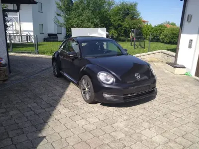 Gebraucht VW Beetle Design 105 PS (77 kW) 2012 Schwarz Kleinwagen