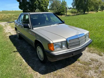 Gebraucht Mercedes 190 75 PS (55 kW) 1989 Beige Limousine