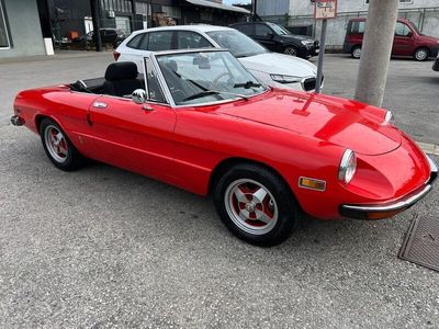 Gebraucht Alfa Romeo Spider Veloce 126 PS (92 kW) 1971 Rot Cabrio
