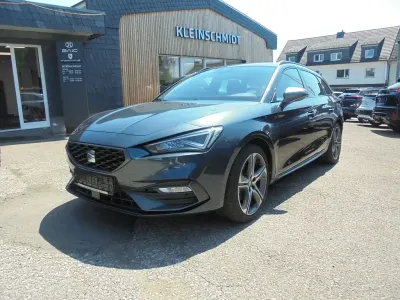 Gebraucht Seat Leon Beats 150 PS (110 kW) 2023 Grau Limousine