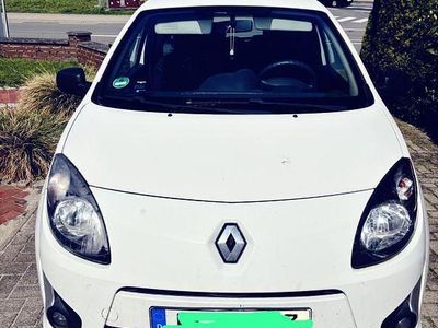 Second-hand Renault Twingo 75 CP (55 kW) 2011 Alb Hatchback