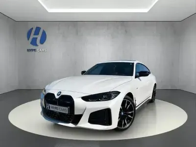 Gebraucht BMW i4 M Sport 400 kW (544 PS) 2022 Mineralweiss Limousine