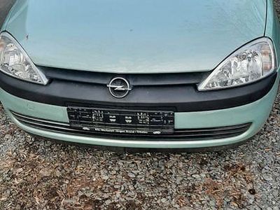 Second-hand Opel Corsa Comfort 90 CP (66 kW) 2000 Verde Berlinǎ