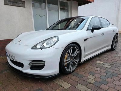 Porsche Panamera Turbo