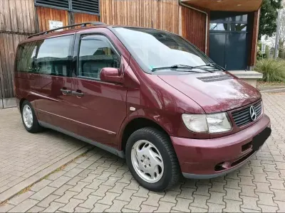Brugt Mercedes V230 143 HK (105 kW) 1999 Rød MPV