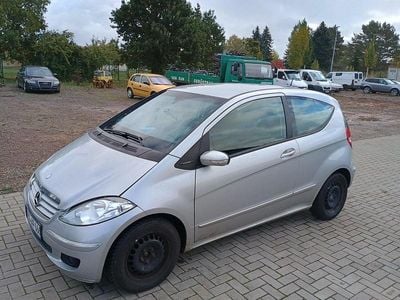 Gebraucht Mercedes A180 Elegance 109 PS (80 kW) 2008 Silber Kleinwagen