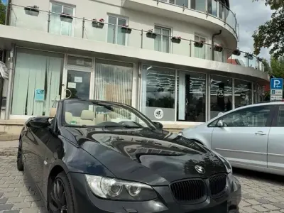 Gebraucht BMW 320 Cabriolet 170 PS (125 kW) 2007 Schwarz Cabrio