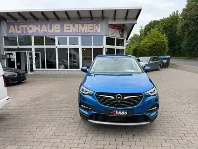 Gebraucht Opel Grandland X Dynamic 131 PS (96 kW) 2017 Blau SUV