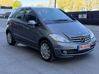Second-hand Mercedes A200 136 CP (100 kW) 2008 Gri Berlinǎ