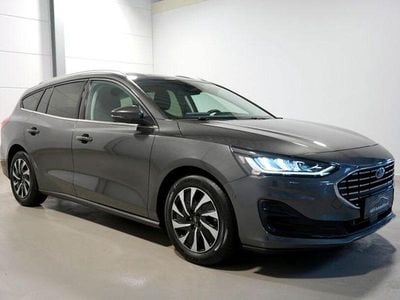 Gebraucht Ford Focus Titanium X 116 PS (85 kW) 2023 Grau Kombi