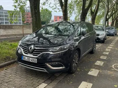 Używany Renault Espace Initiale Paris 160 KM (117 kW) 2015 Czarny Minivan
