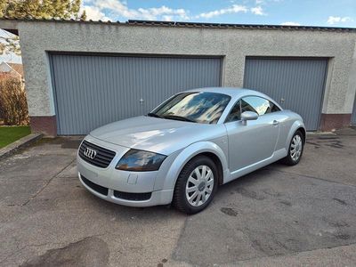 Second-hand Audi TT Sport 179 CP (131 kW) 1999 Argintiu Coupe