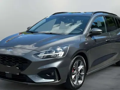 Gebraucht Ford Focus ST-Line 182 PS (133 kW) 2021 Grau Kombi