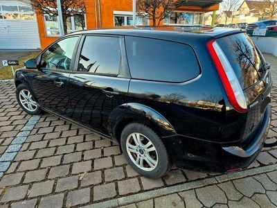 Gebraucht Ford Focus Viva 109 PS (80 kW) 2011 Schwarz Kombi