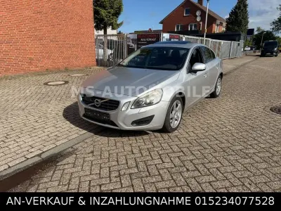 Occasion Volvo S60 Momentum 163 ch (119 kW) 2011 Argent Berline