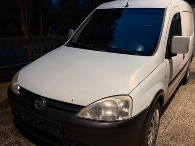 Usata Opel Combo 75 CV (55 kW) 2007 Bianco Monovolume