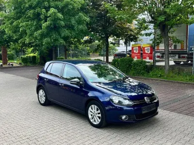 Gebraucht VW Golf VI Style 86 PS (63 kW) 2011 Blau Kleinwagen