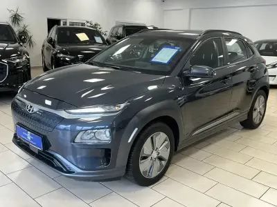 Gebraucht Hyundai Kona 100 kW (136 PS) 2020 Grau SUV