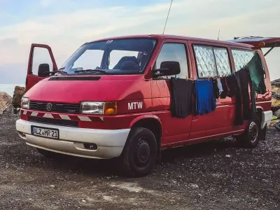 Gebraucht VW T4 102 PS (75 kW) 1997 Rot Van