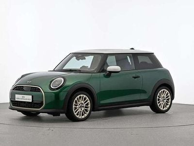 Usata Mini Cooper Favoured 156 CV (114 kW) 2024 Verde Utilitaria