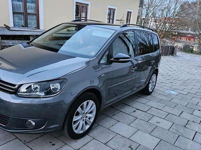 Gebraucht VW Touran Comfortline 105 PS (77 kW) 2012 Grau Van / Kleinbus