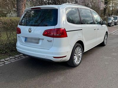 Gebraucht VW Sharan 140 PS (102 kW) 2014 Weiß Van / Kleinbus
