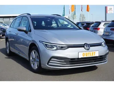 Brugt VW Golf VIII 131 HK (96 kW) 2023 Sølv Stationcar