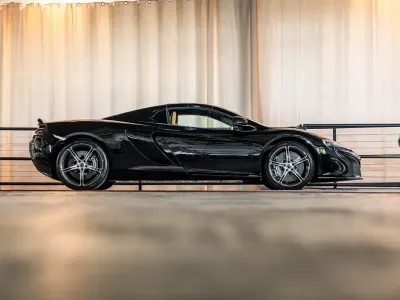 Gebraucht McLaren 650S 650 PS (478 kW) 2018 Schwarz Cabrio