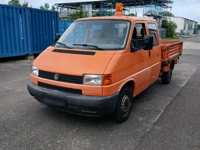 Gebraucht VW T4 68 PS (50 kW) 1996 Orange Van