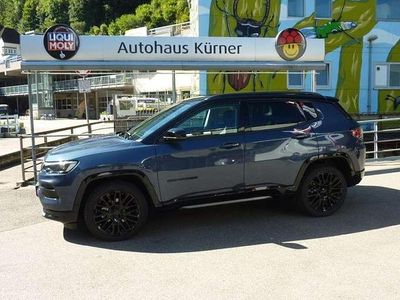 Gebraucht Jeep Compass 131 PS (96 kW) 2023 Blue shade / dach schwarz SUV