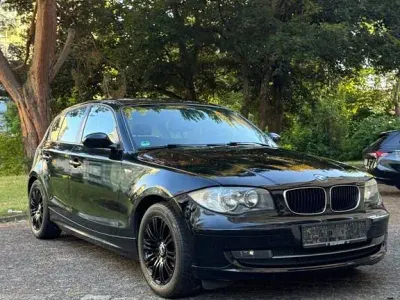 Gebraucht BMW 118 143 PS (105 kW) 2008 Schwarz Kleinwagen