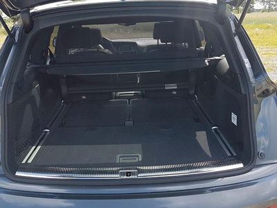 Usado Audi Q7 Advanced Plus 340 HP (250 kW) 2014 Cinzento SUV