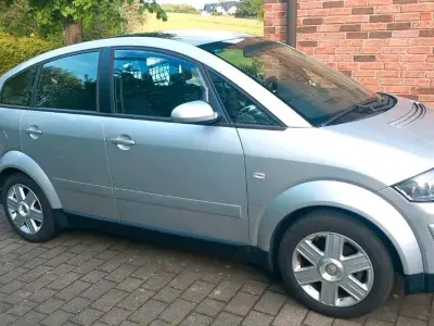 Gebraucht Audi A2 75 PS (55 kW) 2002 Silber Kleinwagen