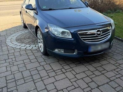 Gebraucht Opel Insignia Innovation 160 PS (117 kW) 2010 Blau Limousine