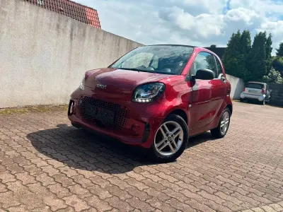 Gebraucht Smart ForTwo Coupé 60 kW (82 PS) 2022 Rot Kleinwagen