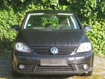 Second-hand VW Golf Plus Cross Goal 101 CP (74 kW) 2006 Negru Monovolum