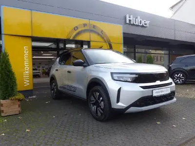 Neu Opel Frontera 136 PS (100 kW) 2025 Silber SUV