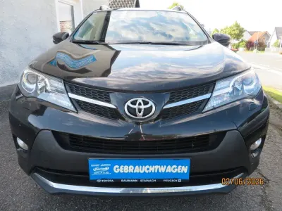 Gebraucht Toyota RAV4 Life 150 PS (110 kW) 2015 Braun SUV