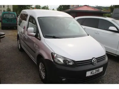 Gebraucht VW Caddy Trendline 105 PS (77 kW) 2014 Reflexsilber (metallic) Van / Kleinbus