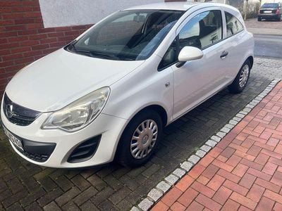 Gebraucht Opel Corsa Color Edition 69 PS (50 kW) 2012 Weiß Kleinwagen