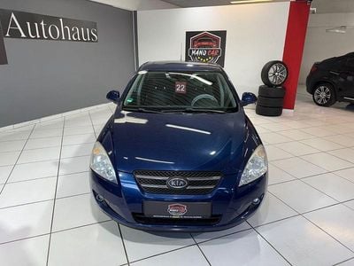 Blau Gebraucht 2009 Kia Ceed EX Kleinwagen | 3.599 € (Guter Preis)